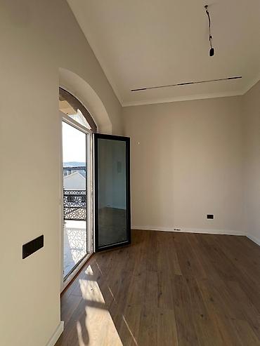 Продажа коттеджей и домов: ДОМ | ОСОБНЯК | Арча-Бешик | 4.2 СОТОК | ул. Садырбаева, 18-я at lalafo.kg — 11 Продажа коттеджей и домов: ДОМ | ОСОБНЯК | Арча-Бешик | 4.2 СОТОК | ул. Садырбаева, 18-я — 11