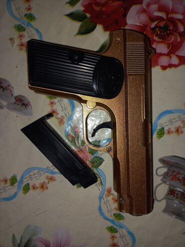 тафтинговый пистолет бишкек в Кыргызстан | Игрушки: Золотой пистолет компактный удобный Росияский