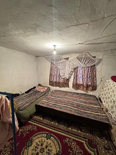 Продажа коттеджей и домов: Продаётся дом в г. Шопоков, ул. Заводская / Первомайская. Площадь — 5