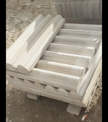 Digər bitirmə materialları: Ağ rəngli, dekorativ fasad elementləri. Evlərin və digər binaların -da lalafo.az — 25 Digər bitirmə materialları: Ağ rəngli, dekorativ fasad elementləri. Evlərin və digər binaların — 25