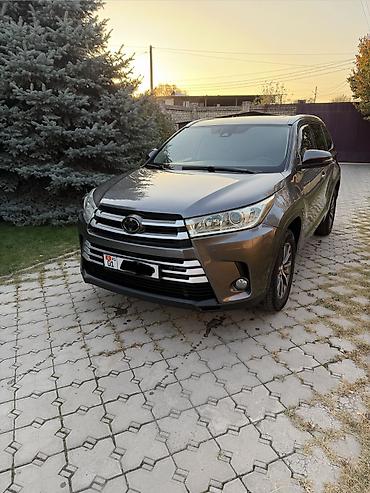 Продажа авто: Toyota Highlander: 2018 г., 3.5 л, Автомат, Бензин, Кроссовер — 2