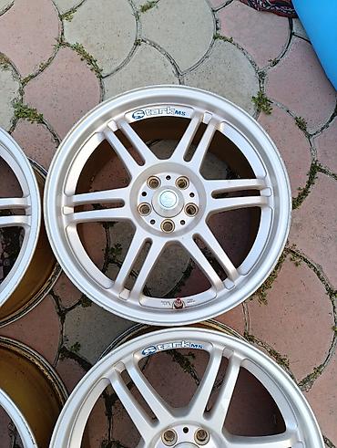 Диски: Литые Диски R 17 Комплект, отверстий - 5, Б/у at lalafo.kg — 5 Диски: Литые Диски R 17 Комплект, отверстий - 5, Б/у — 5