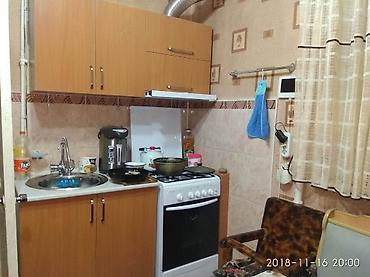 Продажа коттеджей и домов: 🏡 **Срочно продаётся дом в Бишкеке** 📍 Аламединский рынок (ул — 4