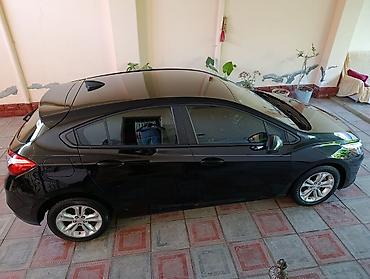 led spoyler: Chevrolet Cruze: 1.4 l | 2018 il 202000 km Hetçbek — 7