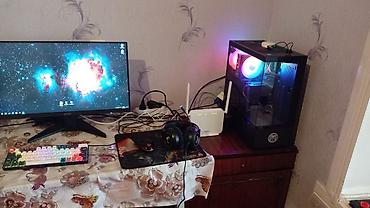 stolustu ventilyator: 1500 manatliq ela dest ustunde Msi 24 inch 200 hzEkran hediyye — 1