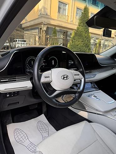 соната у20: Hyundai Grandeur: 2022 г., 2.4 л, Автомат, Гибрид, Седан — 10