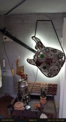 Güzgülər: Divar üçün bədii işıqlandırmalı metal instalyasiya – “Gitara” mövzulu