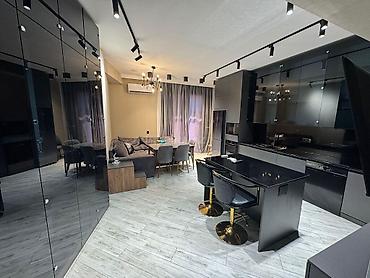 ev alqi satqsi: İcarəyə verilir 3 otaqlı yeni tikili 103 m², Ağ şəhər q. Kateqoriya — 1
