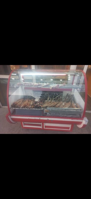 soyuducu 2 ci əl: Vitrin soyuducu tecili satilir. 1.50 likdir. Tam islekdir. Daga boyuyu