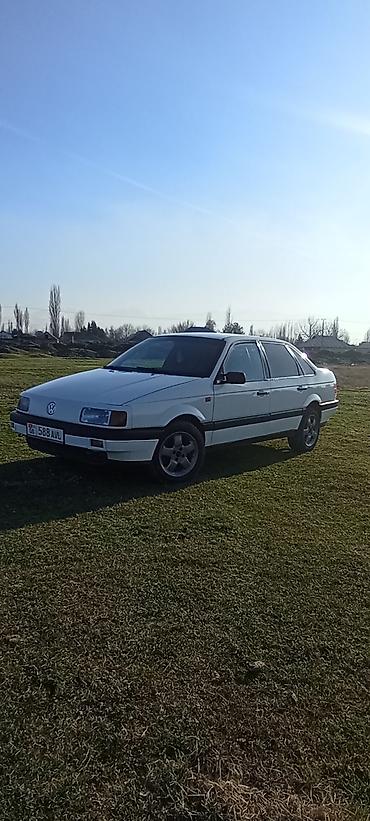 Volkswagen: Volkswagen Passat: 1989 г., 1.8 л, Механика, Бензин, Седан — 1