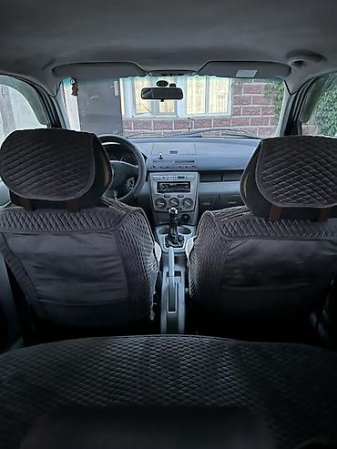 Mazda: Mazda Demio: 2003 г., 1.3 л, Механика, Бензин, Хэтчбэк — 11