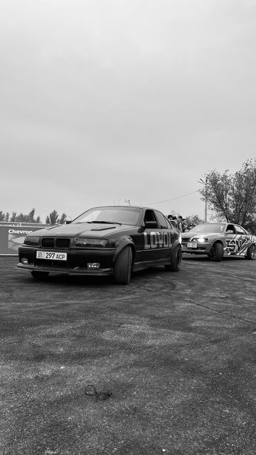 бмв 34 автомобиль: BMW 3 series GT: 1992 г., 2.5 л, Механика, Бензин, Седан