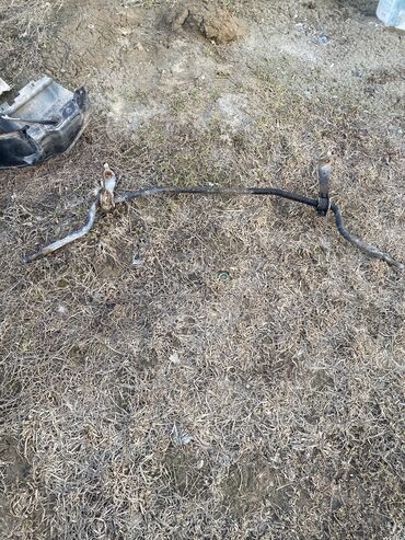 Другие автозапчасти: Мерседес 190 Нет 2.0бензин двигатель продан Есть коробка 4 ступ Есть — 15