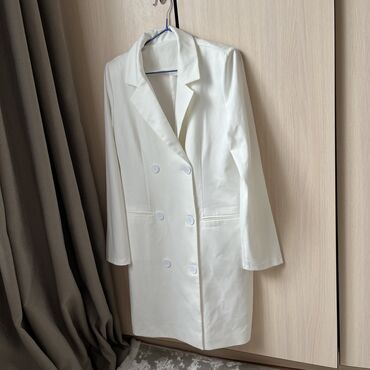 белые платье: Вечернее платье, S (EU 36), M (EU 38)