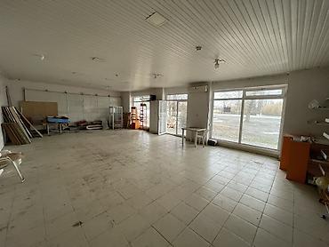 xudatda satilan evler: İcarəyə/verilir: yol kənarında vitrinli kommersiya sahəsi Obyekt — 4