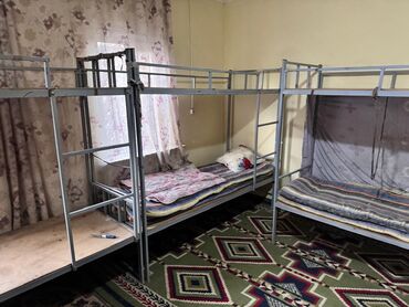 прихожие б у: Металлические двухъярусные кровати продаются!!!
в наличии 3 штук