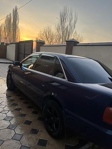 Audi: Audi A6: 1994 г., Седан — 6