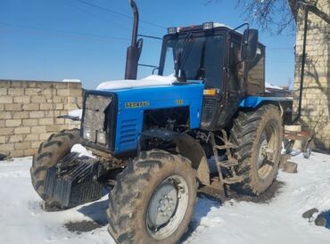 Traktorlar: Traktor Belarus (MTZ) 1221, 2011 il, 140 at gücü, motor 4.5 l, İşlənmiş