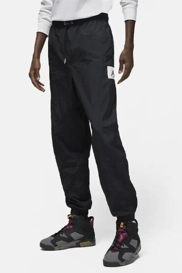 Брюки: Мужские брюки, S (EU 36), Nike, Новый, цвет - Черный, Самовывоз, Платная доставка