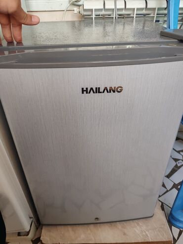 İnformatika: Yeni 1 qapılı Hisense Soyuducu Satılır, rəng - Boz, Dolab içi