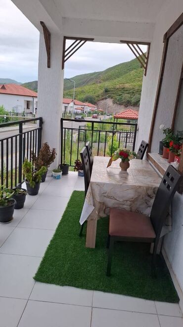 klinikada otaq arendaya verilir: 200 kv. m, 3 otaqlı