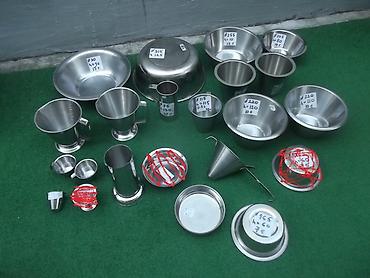 Ostalo: Inox posudice za razno patene Kao sa slika . polovno ispravno — 2