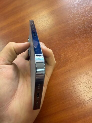 телефоны бу айфон: IPhone 13 Pro, Б/у, 128 ГБ, Sierra Blue, Зарядное устройство, Защитное стекло, Чехол, 78 %