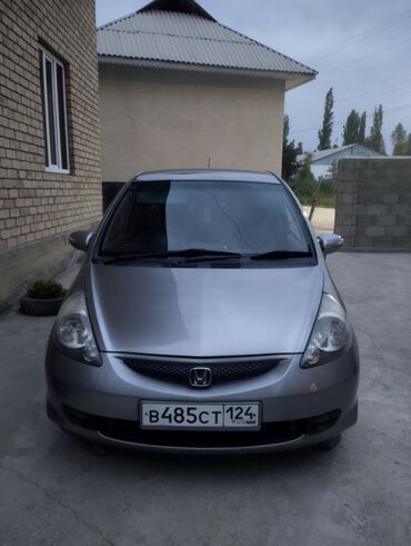 кожа для руля: Honda Fit: 2006 г., 1.3 л, Вариатор, Бензин, Седан