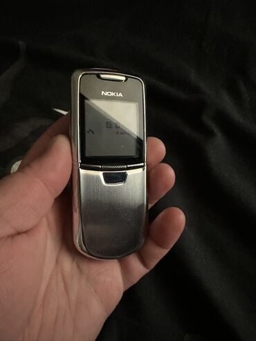 nokia 1202: Nokia 8 Sirocco, rəng - Boz, Düyməli