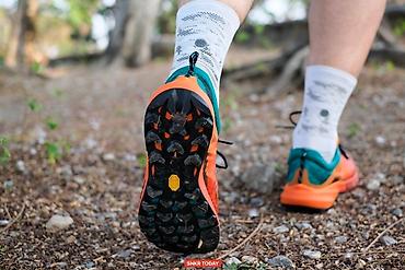 Кроссовки и спортивная обувь: Мужские кроссовки, 44, 45, 46, Merrell, Новый, цвет - Оранжевый, Самовывоз, Платная доставка — 13