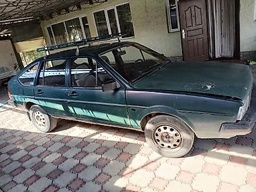 хасан воздушка: Volkswagen Passat: 1983 г., 1.6 л, Механика, Бензин, Хэтчбэк — 4