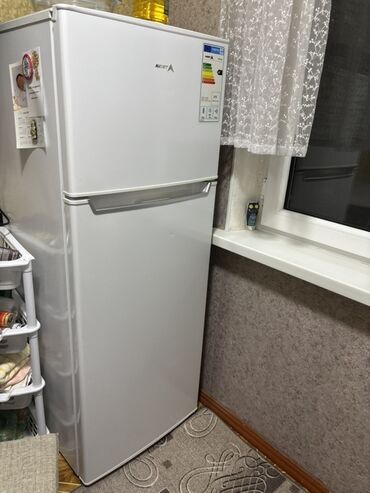 кател бу: Муздаткыч Avest, Колдонулган, Эки камералуу, 54 * 150 *