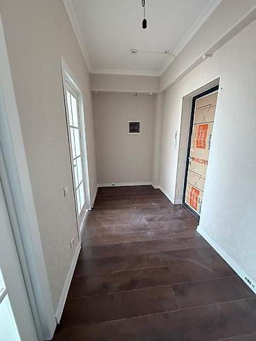 суюнбаев: 2 комнаты, 62 м², Золотой квадрат Элитка, 4 этаж, Косметический ремонт — 2
