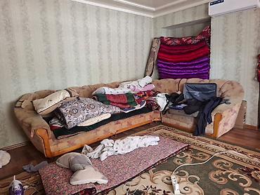 Эмерек: Спальный гарнитур в классическом светлом исполнении. Состав: - — 5