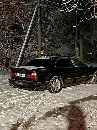 pes 2013: BMW 5 series: 1995 г., Седан — 3