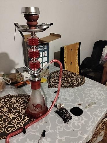 daş val: Nargilə dəsti – şüşə kolba, metal gövdə və istiliyə davamlı şlanqla — 1