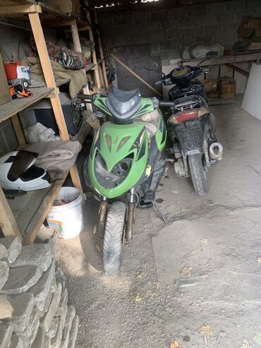 очень нужны: Тип скутера 125 куб. см, Бензин