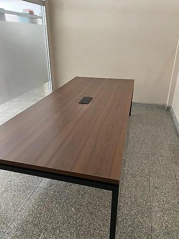 Kancelarijski stolovi: KANCELARIJSKI STO IZRADA PO MERI MODEL TRAPEZ HRAST | Izrada nameštaja — 24