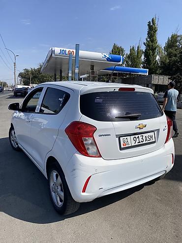 byd leopard 5: Chevrolet Spark: 2017 г., 1 л, Вариатор, Бензин, Хэтчбэк — 6
