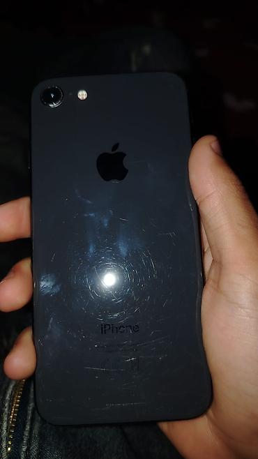 iphone 7 q: IPhone 7, Qara, Barmaq izi — 8
