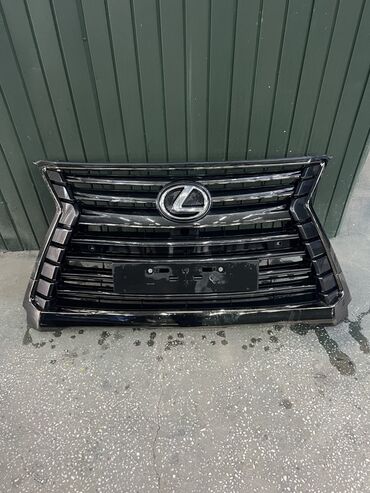 Решетки радиатора: Решетка радиатора Lexus Оригинал