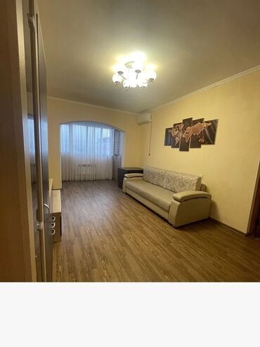 Долгосрочная аренда квартир: 1 комната, Агентство недвижимости, Без подселения, С мебелью частично — 11