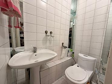 red centr: 3 комнаты, 70 м², Восток-5 мкр 106 серия, 9 этаж, Евроремонт — 5