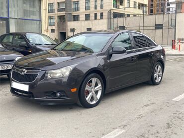 Chevrolet: Chevrolet Cruze: 1.4 l | 2014 il 280000 km Sedan