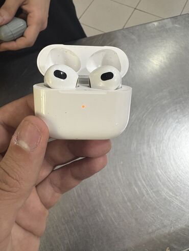 Qulaqcıqlar: İşlənmiş Simsiz (Bluetooth) Qulaqcıqlar, Apple, rəng - Ağ