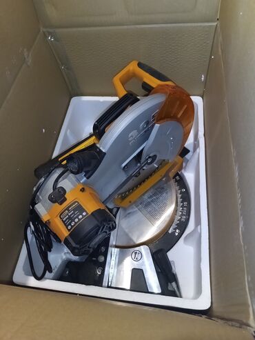 набор ключей: DERA DK-CUM-305 gönəlmə mişarı və ANDELI CUT-50D plazma kəsici dəsti lalafo.az -da набор ключей: DERA DK-CUM-305 gönəlmə mişarı və ANDELI CUT-50D plazma kəsici dəsti