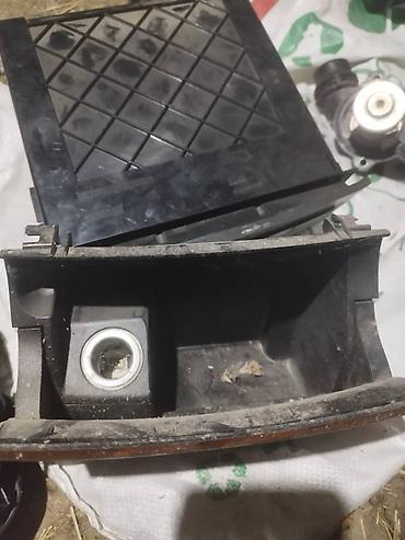 Панели, обшивки: Запчасть на Мерседес 211 Фара простой правая сторона Болоки,рамки — 7