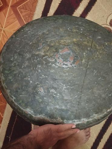 məcmeyi: Məhsul: Əl işı ilə zərif naxışlanmış antik metal mis/bürünc sini — 3