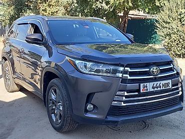 Toyota Highlander: 2018 г., 3.5 л, Автомат, Бензин, Кроссовер