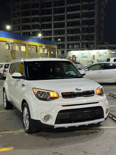 Kia: Kia Soul: 2018 г., 2 л, Автомат, Бензин, Седан